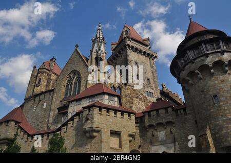 Schloss Kreuzenstein, erbaut 1100-1200 wenige Kilometer nördlich von Wien Stockfoto