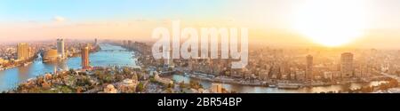 Panorama der Sonnenuntergang in Kairo, Ägypten. Stockfoto