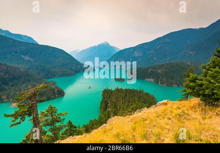 Szene in der Dam-Landschaft von Diablo an einem Tag im North Cascade Nationalpark, Wa, USA Stockfoto