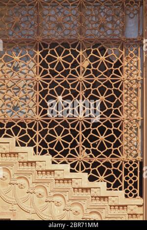 Steinerne Treppen und Zierpflanzen Bars im Palace in Kairo Ägypten Stockfoto