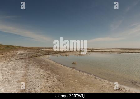 Die ausgetrockneten Aralsee, die wasserkrise auf dem Planeten und das Konzept des Klimawandels Stockfoto