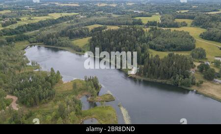 Amatciems See Antenne drone Top view Lettland Stockfoto