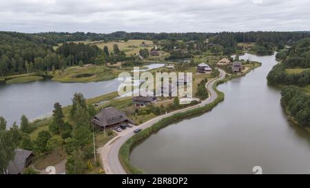 Amatciems See Antenne drone Top view Lettland Stockfoto