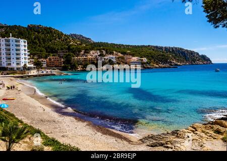 Sant Elm Strand, Mallorca. Strand von Sant Elm auf der Balearen Insel Mallora, Spanien Stockfoto