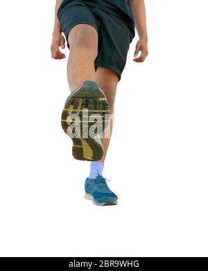 Lauffüße männliche Ansicht von unten in Läufer Jogging Übung mit alten Schuhen isoliert auf weißem Hintergrund Stockfoto