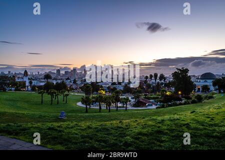 Mission Dolores Park bei Sonnenaufgang Stockfoto