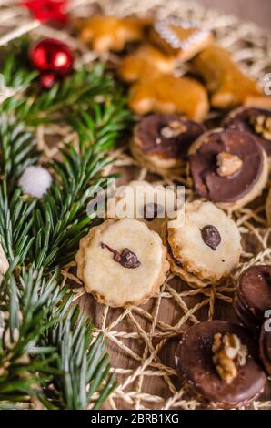 Christmass Kekse, Süßigkeiten, mehr Arten, lecker und mit Liebe Stockfoto