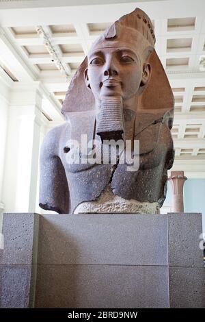 Ramesses II Skulptur im British Museum Stockfoto