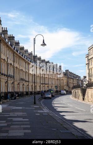 Die A4 nach Bath ist in der Regel eine sehr befahrene Straße mit Verkehr Schlange, aber während der Coronavirus, COVID 19 Pandemie ist die Straße praktisch leer, Großbritannien Stockfoto