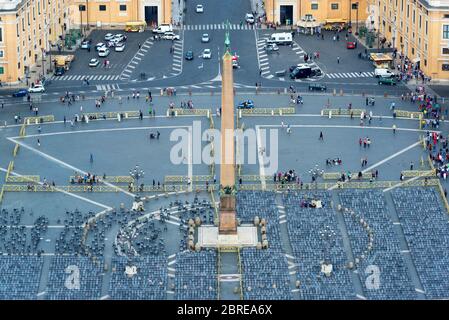 Piazza San Pietro in Vatikanstadt, Rom, Italien Stockfoto