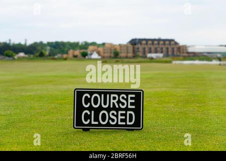 St Andrews, Schottland, Großbritannien. 21 Mai 2020. Die schottische Regierung kündigt an, die Blockade von Covid-19 in Schottland zu lockern. Ab Ende Mai sind nicht-Kontakt-Sportarten wie Golf erlaubt. Die Öffentlichkeit kann während der Schließung des Kurses während der Sperrung den berühmten Old Course in St Andrews nutzen. Iain Masterton/Alamy Live News Stockfoto