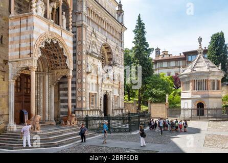 Bergamo, Italien - 23. Mai 2017: Basilika Santa Maria Maggiore in Citta Alta. Historische Architektur der Altstadt oder Oberstadt in Bergamo. Wunderschön Stockfoto