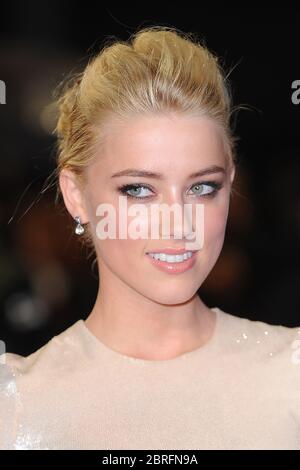 Amber Heard besucht die UK Premiere von The Rum Diary im Odeon Kensington in London. 3. November 2011 © Paul Treadway Stockfoto