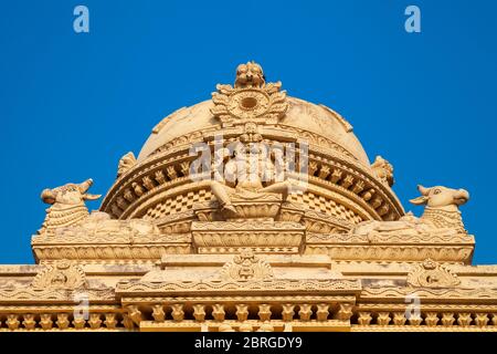 Chamundeshwari Tempel ist ein Hindu Tempel auf der Spitze des Chamundi Hills in der Nähe von Mysore in Indien Stockfoto