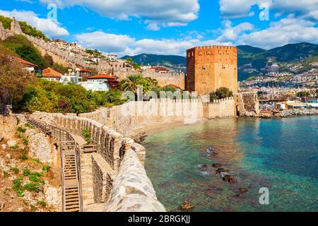 Kizil Kule Roter Turm, Alanya Burg und Hafen Panoramablick in Alanya Stadt, Provinz Antalya an der Südküste der Türkei Stockfoto