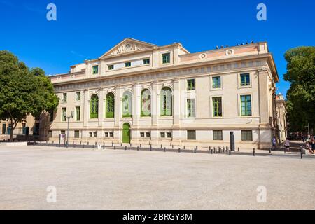 Palais de Justice Gerichtsgebäude in Nimes Stadt in Frankreich Stockfoto