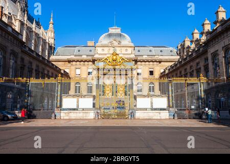 Das Palais de Justice oder Justice Palace befindet sich am Boulevard du Palais im Zentrum von Paris, Frankreich Stockfoto