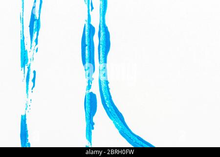 Blau gesäumt abstrakte Acryl Kunst Hintergrund. Gestempelt Textur hautnah. Stockfoto