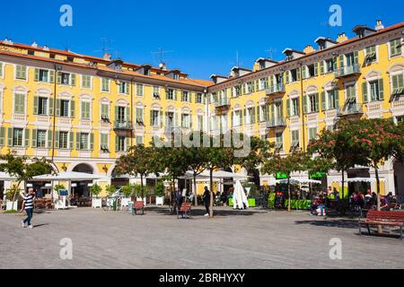 Nizza, Frankreich - 27 SEPTEMBER 2018: Place Garibaldi Square im Zentrum von Nizza im Süden Frankreichs Stockfoto