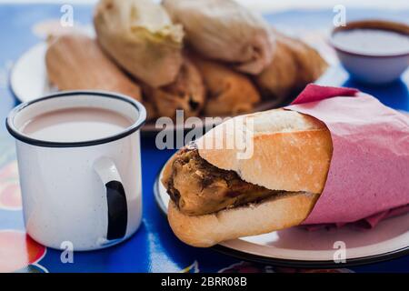 torta de tamal, tamales mexiko, mexikanisches Essen in mexiko-Stadt Stockfoto