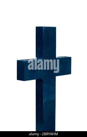 Schönes schwarzes Marmorkreuz auf weißem Hintergrund isoliert. Dunkles steinorthodoxes Kreuz. Vertikal. Stockfoto