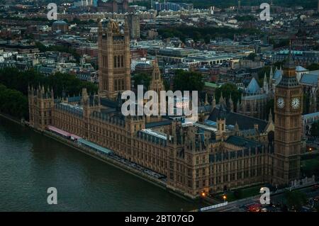 Die Houses of Parliament aus der Sicht des London Eye. Stockfoto