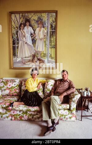 Cecil Parkinson und seine Frau Anne zu Hause 1983 Stockfoto