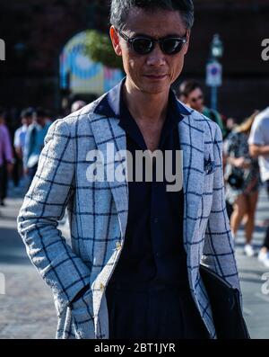 FLORENZ, Italien - Juni 14 2018: Tatsuya Nakamura auf der Straße in Florenz. Stockfoto