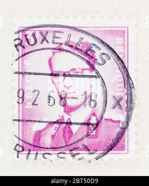 SEATTLE WASHINGTON - 2. Mai 2020: Porträt von König Baudouin auf 3 Franken Belgien Briefmarke. Scott # 455 Stockfoto