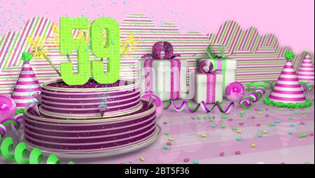 Lila rund 59 Geburtstagskuchen mit bunten Funken und rosa Linien auf einem hellen Tisch mit grünen Streamer, Party Hüte und Geschenkboxen mit Stift verziert Stockfoto