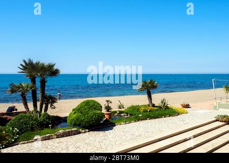 Strandpromenade von Ostia Lido - Rom, Italien Stockfoto