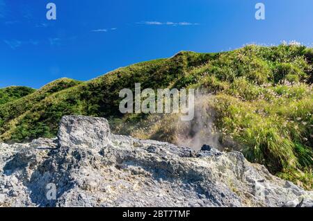 Naturlandschaft des Xiaoyoukeng im Yangmingshan Nationalpark, Taipei, Taiwan Stockfoto