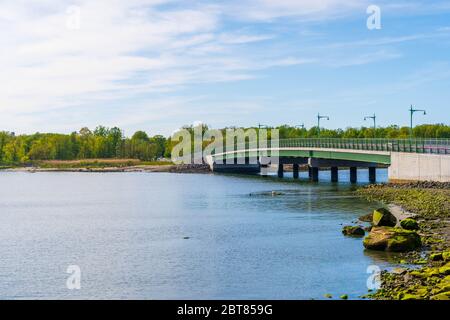 Blick auf die New City Island Bridge. Stockfoto