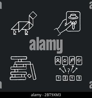 Tischspiele Kreide weiße Symbole auf schwarzem Hintergrund gesetzt Stock Vektor