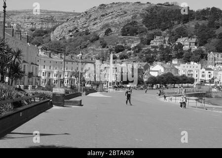 Llandudno North Wales. Im Lockdown mit seiner leeren Promenade, Credit : Mike Clarke / Alamy Stock Photos Stockfoto