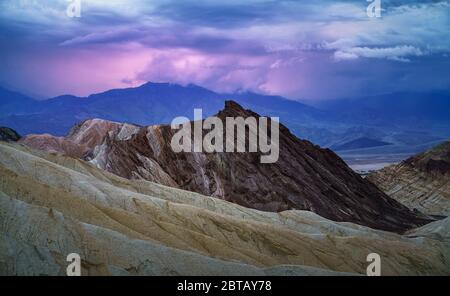 Hikink der goldene Canyon - gower gulch Circuit im Todes-Tal-Nationalpark in kalifornien in den usa Stockfoto