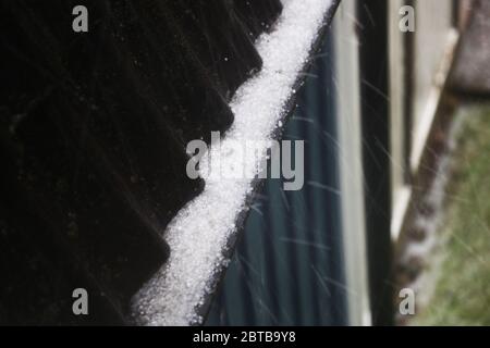 Motala, Schweden 20200523 EIN Sturm mit heftigen Winden, Regen und Hagel zog sich über dem westlichen Österergötland während des Samstagnachmittags ein. Foto Jeppe Gustafsson Stockfoto