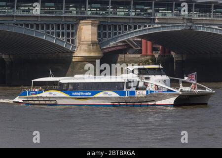 MBNA Thames Clippers (ehemaliger Sponsor von Thames Clippers) Stockfoto