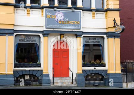 Duke of Wellington Pub in der Rattray Street, Dunedin, Central Business District, Otago District, South Island, Neuseeland Stockfoto