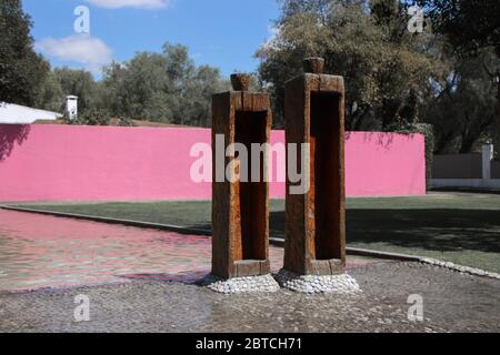 Luis Barragáns Reiterhof und Springbrunnen Cuadra San Cristóbal in der Nähe von Mexiko-Stadt Stockfoto