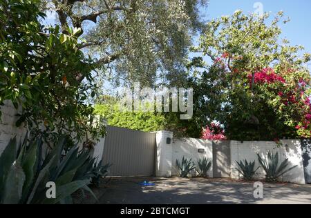 Los Angeles, Kalifornien, USA 24. Mai 2020 EIN allgemeiner Blick auf die Atmosphäre von Marilyn Monroes letzter Wohnsitz, wo sie am 12305 5th Helena Drive am 24. Mai 2020 in Los Angeles, Kalifornien, USA starb. Foto von Barry King/Alamy Stock Photo Stockfoto