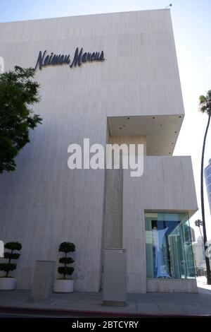 Beverly Hills, Kalifornien, USA 24. Mai 2020 EIN allgemeiner Blick auf die Atmosphäre des Neiman Marcus Stores ist am 24. Mai 2020 während der Coronavirus Covid-19 Pandemie in Beverly Hills, Kalifornien, USA geschlossen. Foto von Barry King/Alamy Stock Photo Stockfoto