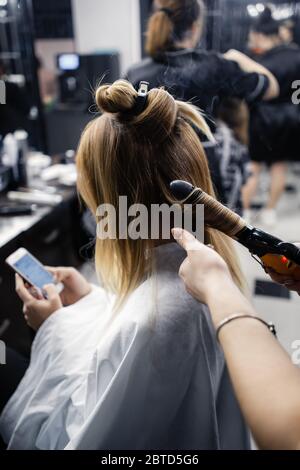 Hochzeit Accessoires von Braut und Bräutigam in Hochzeitstag Stockfoto