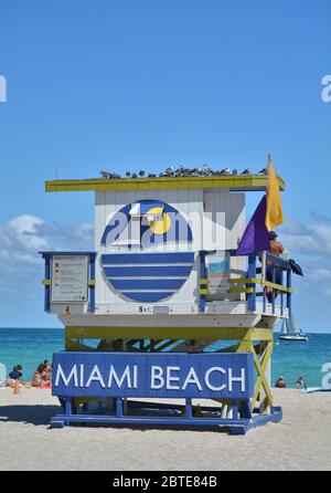 MIAMI BEACH, USA - 18. MÄRZ 2017 : Rettungsschwimmer in South Beach, Miami Beach Stockfoto