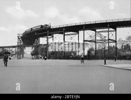 Die erhöhten bei Hundert und Tenth Street, New York City, Ca. 1900 Stockfoto