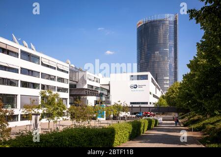 Hauptsitz der Deutschen Welle und des Postturms, Sitz des Logistikunternehmens Deutsche Post DHL Group, Bonn, Nordrhein-Westfalen, Ge Stockfoto