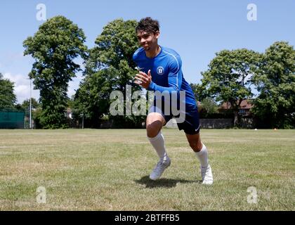 23. Mai 2020; United Select HQ, Richings Sports Park, Iver, Bucks, England, United Select HQ exklusive Fotoshooting-Session; Jordan Morgan während Sprint-Übungen Stockfoto