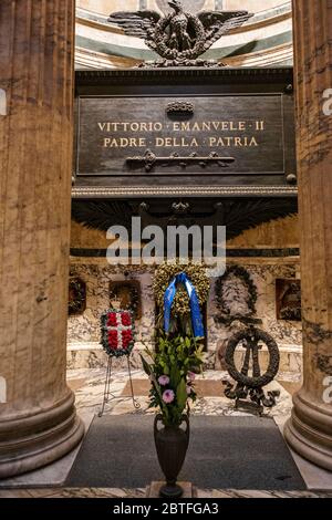 Grab von Victor Emanuel II., Pantheon von Agrippa, 126 v. Chr. Roma, Latium, Italien. Stockfoto