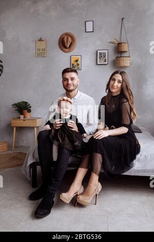 Papa HäLt Sie Für Mama Papa HäLt Sie Für Mama