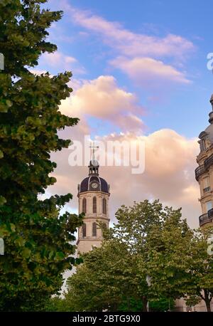 Der Glockenturm des Charity Hospital von Lyon im Zentrum von Lyon, Frankreich. Stockfoto